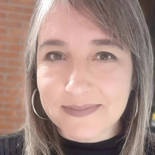Francine Santiago