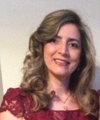 Dra. Vanessa Teixeira Duque de Oliveira