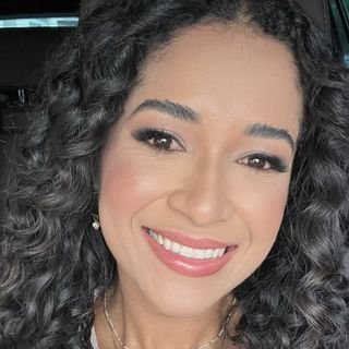 Dra. Bárbara Bispo