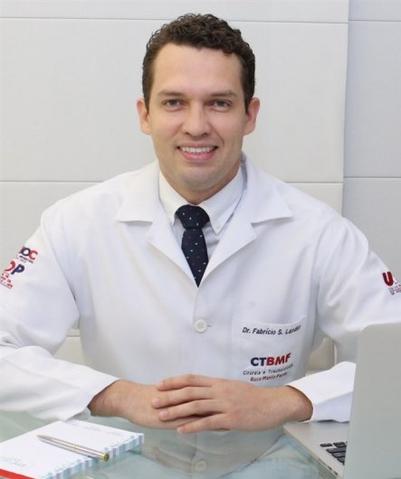 Dr. Fabricio Landim