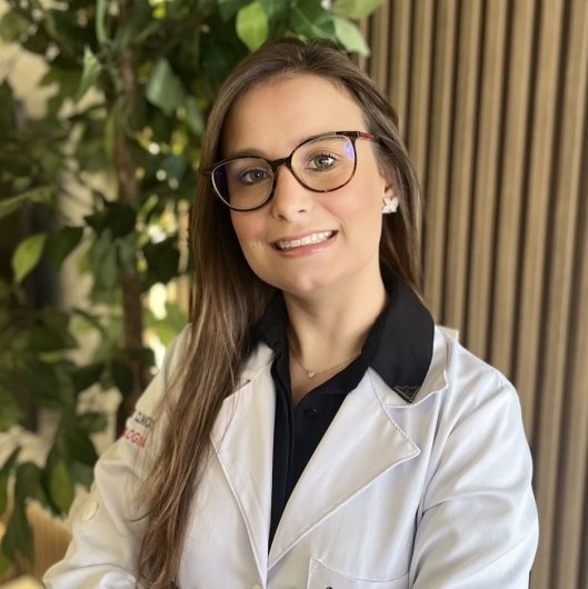 Dra. Amanda Alves Pereira Benali