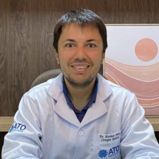 Dr. Herbert Félix