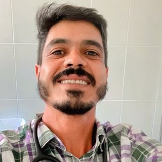 Dr. Rodolf Santos Rodrigues