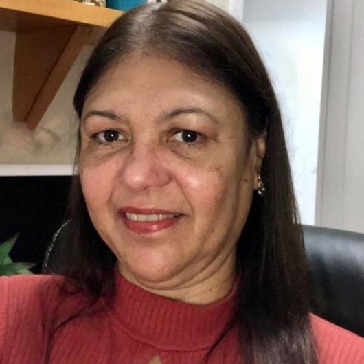 Dra. Bárbara Carvalho
