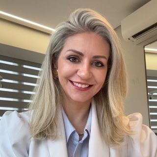 Dra. Carla Bochi