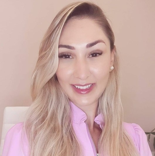 Dra. Mariana Azevedo Silva