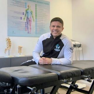 Dr. Eduardo Cadidé
