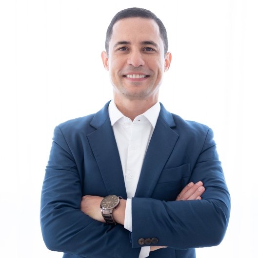 Dr. Thales Nobre