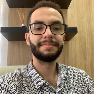 Dr. Gabriel Moura