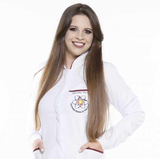 Dra. Claudia Vaz