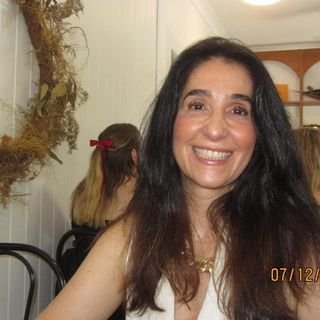 Dra. Gabriela Pedroso Mourão de Mello