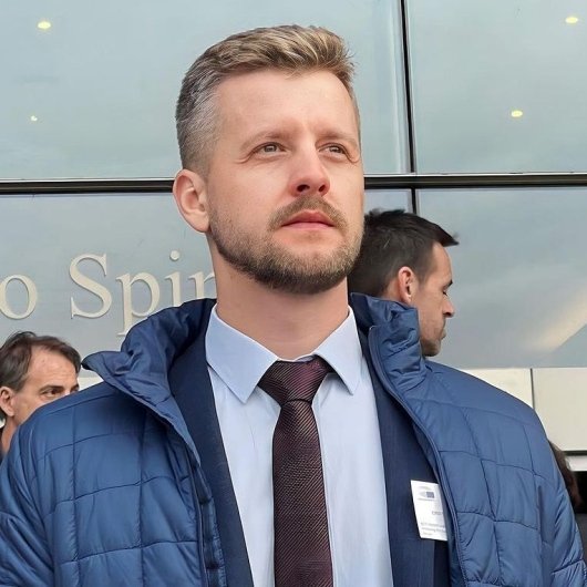 Dr. Cristian Stassun