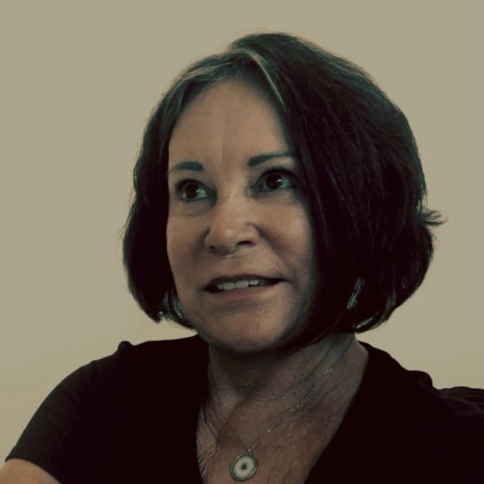 Dra. Angela Maria Levorato