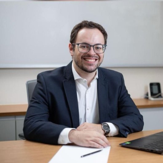 Dr. Rodrigo Dias de Meira