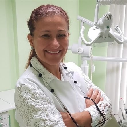 Dra. Carla Passalini Ferreira