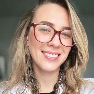 Dra. Amanda Olivotti