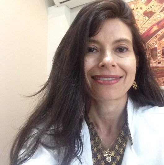 Dra. Flavia Cecconello Soria