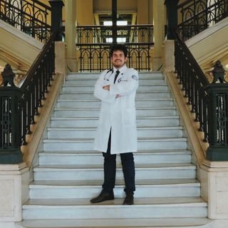 Dr. Felipe Guimarães