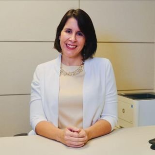 Dra. Mirella Rebello