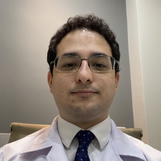 Dr. José Eduardo Esposito Almeida