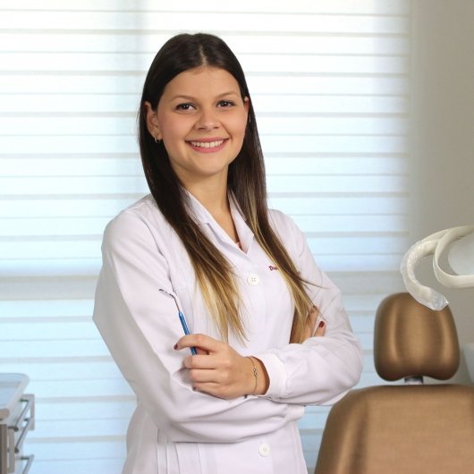 Dra. Beatriz Pereira Fassina