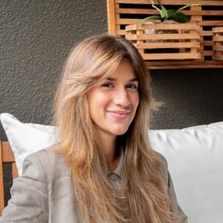 Dra. Gabriela Mesquita Maciel