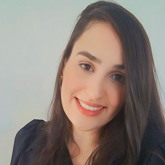 Paula Vasconcelos