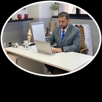 Dr. Daniel Oksman