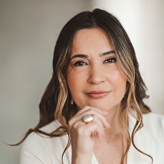 Dra. Sílvia Maria Rodrigues de Aguiar Teixeira