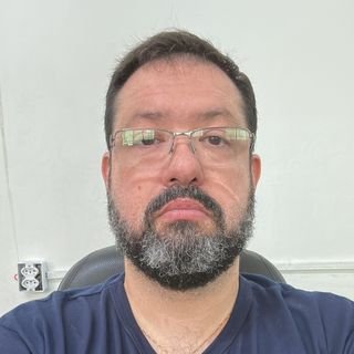 Dr. Carlos Renato Penna Chaves