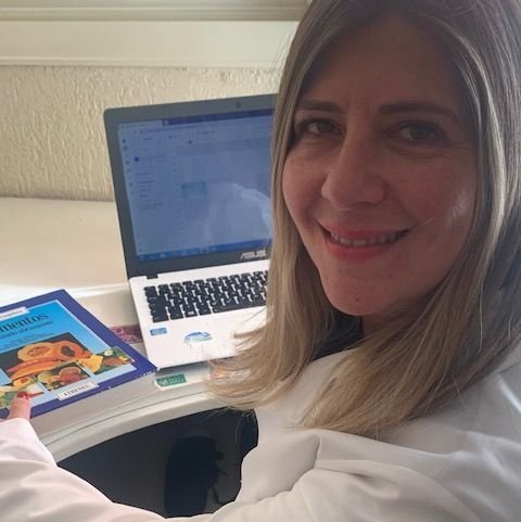 Silvana Emília Jesus de Freitas