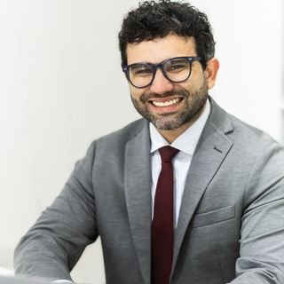 Dr. Estevão Barbosa