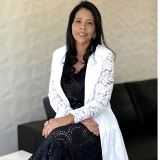 Dra. Gloria De Oliveira Silva Rocha