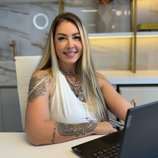 Dra. Vanessa Roloff