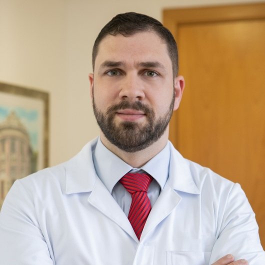 Dr. William Lorenzi