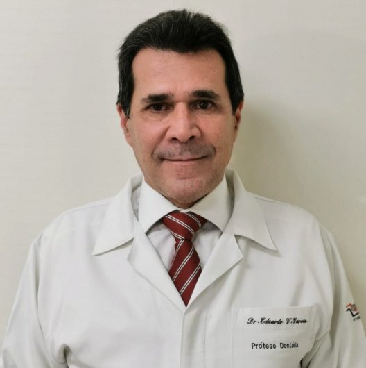 Dr. Eduardo Vieira Garcia