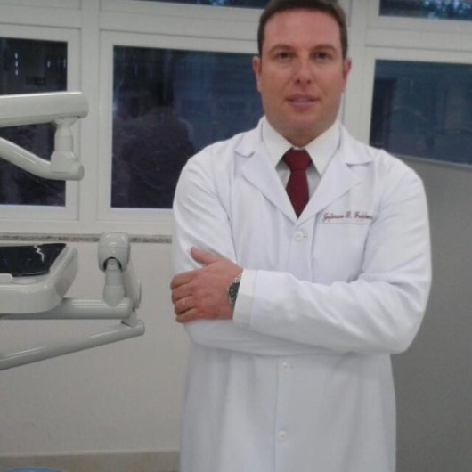 Dr. Jeferson Feldmann