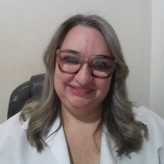Dra. Rosangela Dos Santos Molina Castro