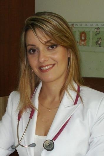 Dra. Flávia Thereza Rodrigues Barbosa