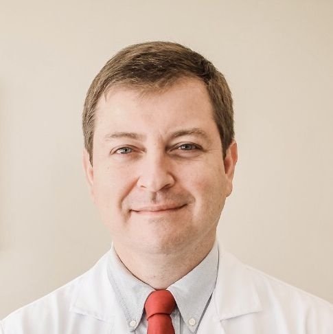 Dr. Fabio Madureira