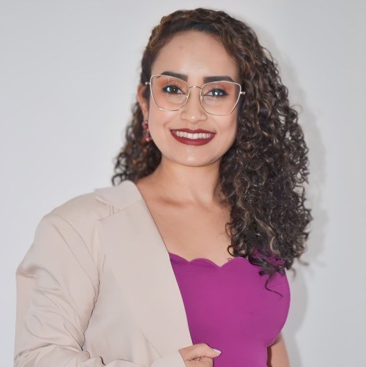 Izabella Carolline Ferreira Melo de Freitas