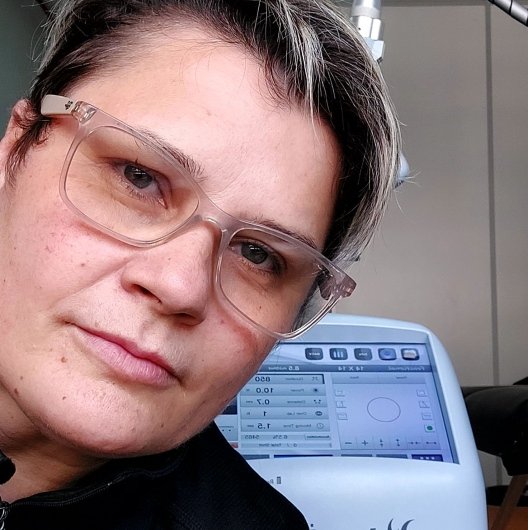 Dra. Nelzi Schmitt