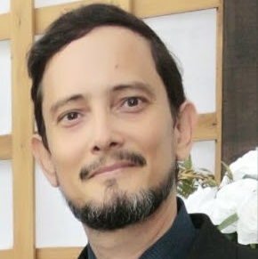 Dr. Alessandro Marcondes Della Casa