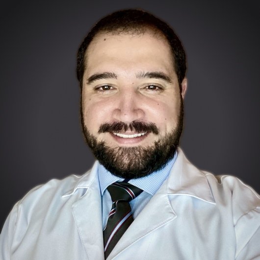 Dr. Raphael Nascimento