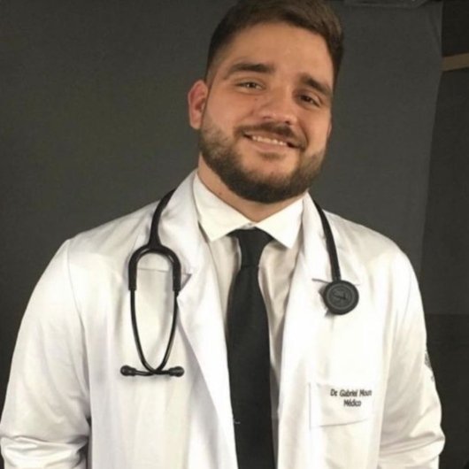 Dr. Gabriel De Moura Fernandes