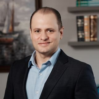 Dr. Thiago Ferri