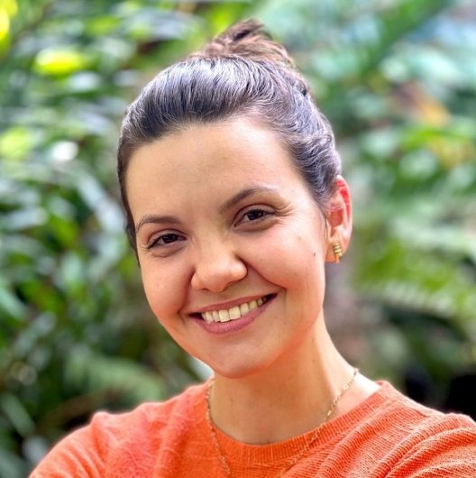 Dra. Jaqueline Dal Forno Domenighi