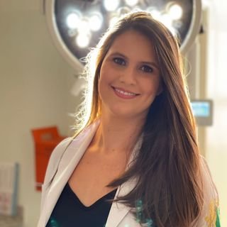 Dra. Amanda Begotti