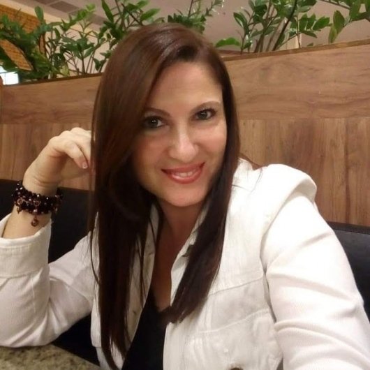 Cláudia Valéria Xavier Brito
