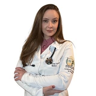 Dra. Tayná Andrade Fracassio